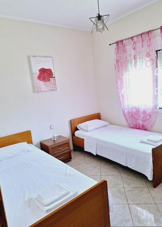 Giannis Villa Vrasná Esterno foto