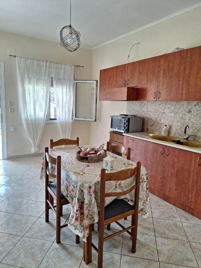 Giannis Villa Vrasná Esterno foto