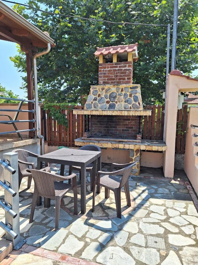 Giannis Villa Vrasná Esterno foto